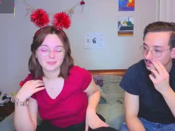 Mamiclouds Chaturbate stream image from November 26, 2025