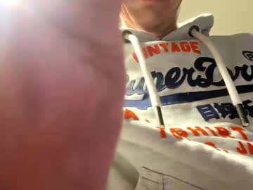 Tommit84 Chaturbate stream image from November 26, 2025