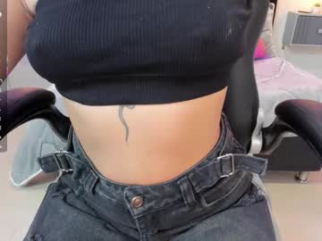 Charlotte__Benett Chaturbate stream image from November 26, 2025