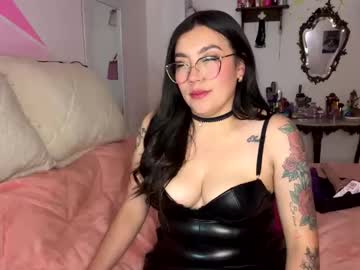 Nicole_Wc Chaturbate stream image from November 26, 2025