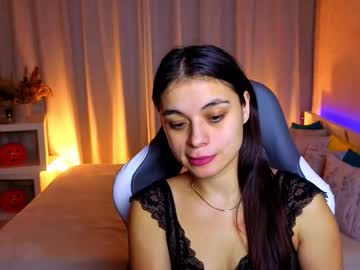 Leila_Cherry Chaturbate stream image from November 26, 2025