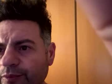 Fvmendoza Chaturbate stream image from November 26, 2025