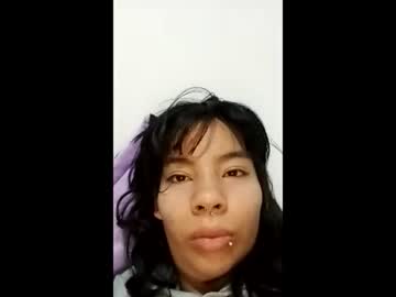 Mia702746 Chaturbate stream image from November 26, 2025