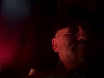 Kmtracy7600 Chaturbate stream image from November 26, 2025
