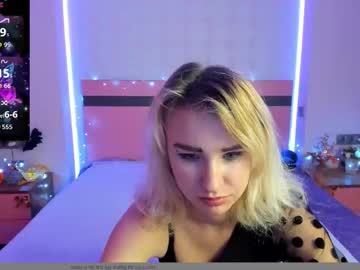 Merymidnight Chaturbate stream image from November 26, 2025