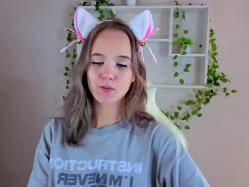 Casey_Sweeet Chaturbate stream image from November 26, 2025