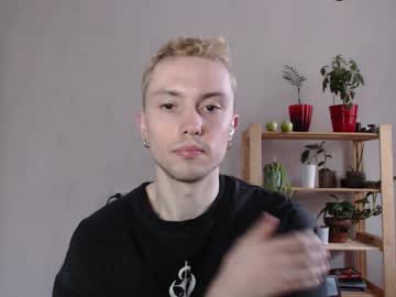 Samcutieboi Chaturbate stream image from November 26, 2025