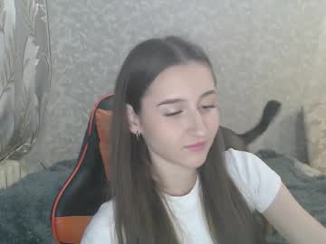 Ave_Costly Chaturbate stream image from November 26, 2025