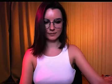 Too_Beautiful Chaturbate stream image from November 26, 2025