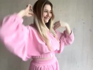 Jeanninekalafut Chaturbate stream image from November 26, 2025