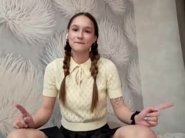 Shaquitaalcosiba Chaturbate stream image from November 26, 2025