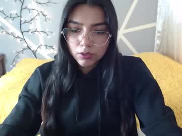 Valkydoll Chaturbate stream image from November 26, 2025