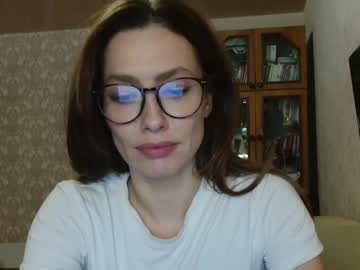 Alicia_Savory Chaturbate stream image from November 26, 2025