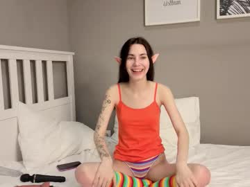 _Little_Butterfly_ Chaturbate stream image from November 26, 2025