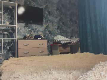 Myrtiekirsten Chaturbate stream image from November 26, 2025