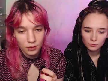 Robin_Yours Chaturbate stream image from November 26, 2025