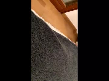 Bigbag83 Chaturbate stream image from November 26, 2025
