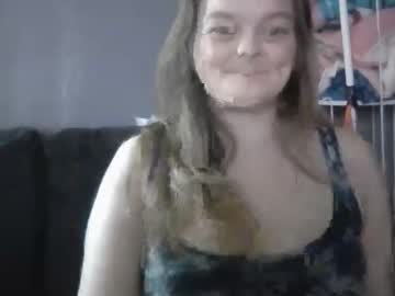 M0n3ym0llymayh3m Chaturbate stream image from November 26, 2025