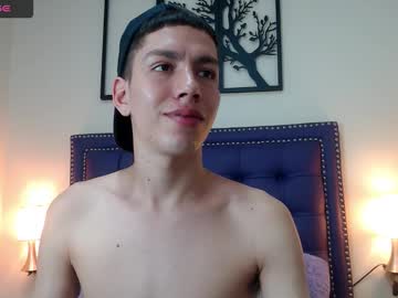 Jaxthorn Chaturbate stream image from November 26, 2025
