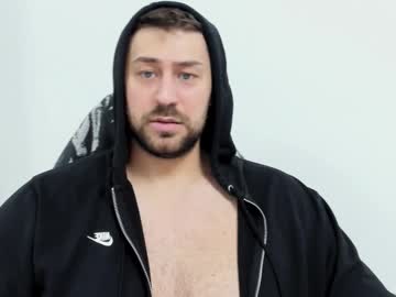 Trentwest_ Chaturbate stream image from November 26, 2025