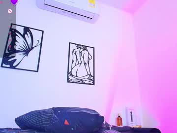Darelyn_Reed Chaturbate stream image from November 26, 2025