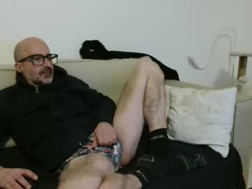 New_Simi_74 Chaturbate stream image from November 26, 2025
