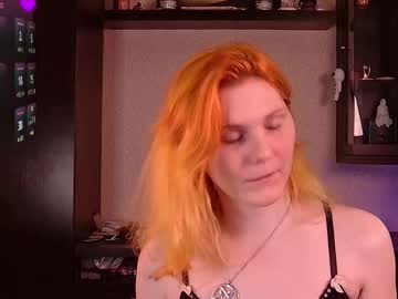 Little_Witch_Sofia Chaturbate stream image from November 26, 2025