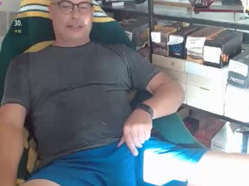 Mwguyexibitionist Chaturbate stream image from November 26, 2025