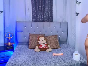 Valeria_Dark_ Chaturbate stream image from November 26, 2025