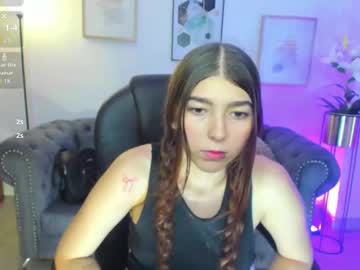 Valeryn_Darter Chaturbate stream image from November 26, 2025
