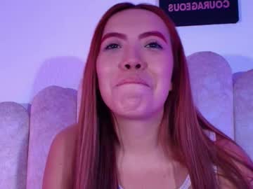 Tiana_Gloow Chaturbate stream image from November 26, 2025