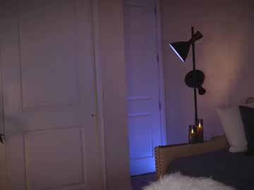 Zlicious Chaturbate stream image from November 26, 2025