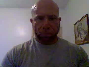 Bulldogg86 Chaturbate stream image from November 27, 2025