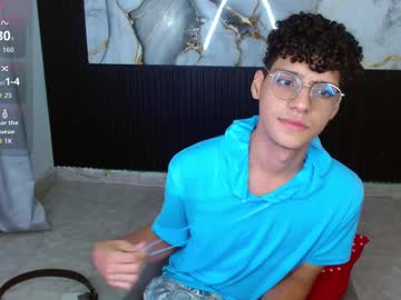 Dan_Sweetboy Chaturbate stream image from November 27, 2025