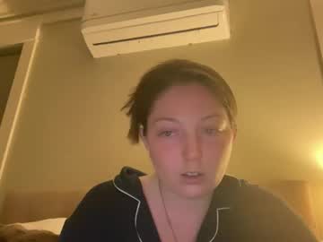 Alearningdoe Chaturbate stream image from November 27, 2025