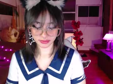 Aquamarinebubble Chaturbate stream image from November 27, 2025