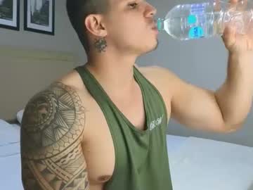 Levelingg Chaturbate stream image from November 27, 2025