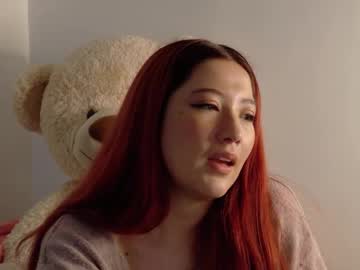 Lunnaa1_ Chaturbate stream image from November 27, 2025