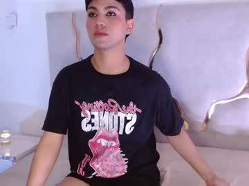 Cori_Tay Chaturbate stream image from November 27, 2025