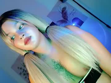 Pretty_Little_Baby28 Chaturbate stream image from November 27, 2025