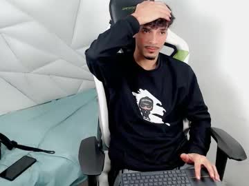 Yankeee_ Chaturbate stream image from November 27, 2025