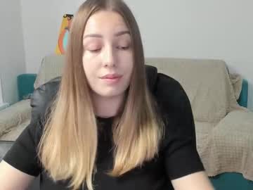 Kimiacandy Chaturbate stream image from November 27, 2025
