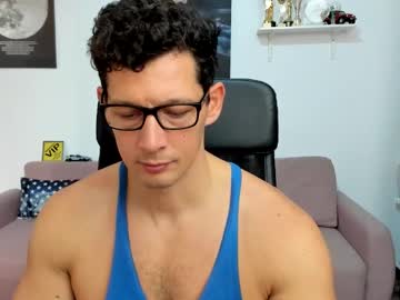 Brutusk1 Chaturbate stream image from November 27, 2025