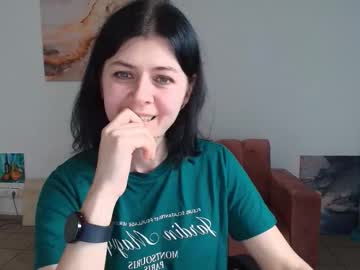 Melisagollden Chaturbate stream image from November 27, 2025