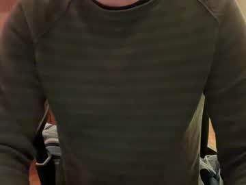 Duerythe2 Chaturbate stream image from November 27, 2025