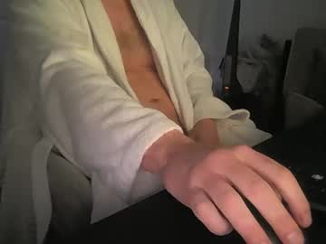 Mbryni Chaturbate stream image from November 27, 2025