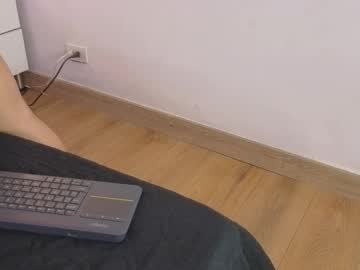 Chellsea_Wild Chaturbate stream image from November 27, 2025