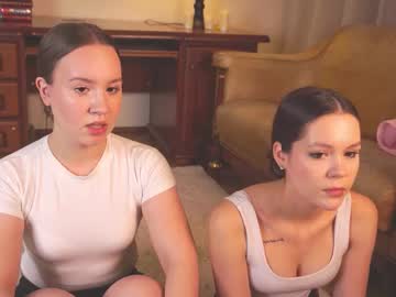 Annaglorian Chaturbate stream image from November 27, 2025