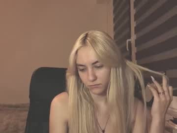 Misa_Lia Chaturbate stream image from November 27, 2025