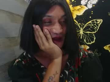 Ainamie_Bigcock Chaturbate stream image from November 27, 2025